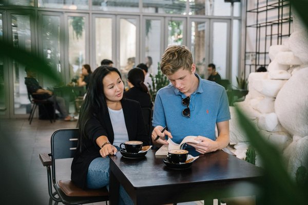 How can diet influence health outcomes in the UK?